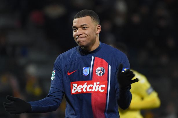 kylian_mbappe_paris.jpg